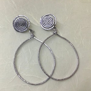 Reserved for Etsy Design Award 2023 Available for Purchase Clip-on Aluminum Textured Teardrop Hoop Earrings image 9