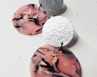 Clip-on Aluminum and Acrylic Pink, Black and White Earrings