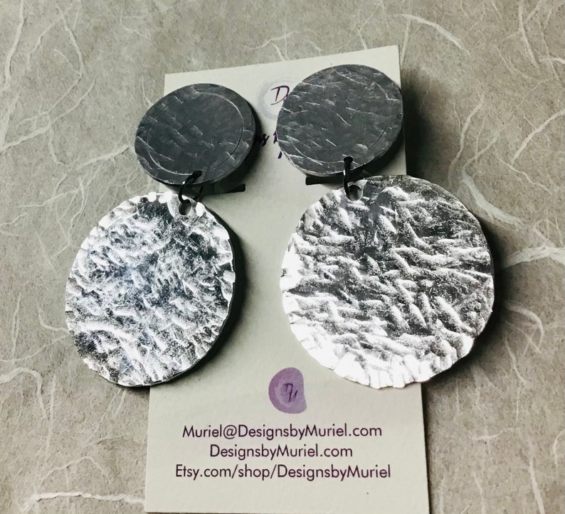 Clip-on Hammered Texture Aluminum Circle Earrings image 2