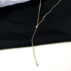 Zierliche Lariat-Halskette aus 14K Gold, Y-Halskette aus Sterlingsilber mit CZ-Stein, zierliche lange Goldhalskette, zarte Brauthalskette Bild 8