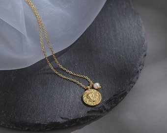 18K vergoldet Münze Halskette mit Perle, Mond Anhänger Goldkette, zierliche Mond Goldkette mit Perle, Brautjungfer Geschenk für Sie