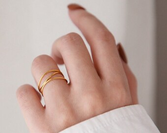 Dünner Multiband-Goldring, zierlicher gewickelter Ring, Spiralring, zierlicher Goldring, Geschenk für sie, 5A