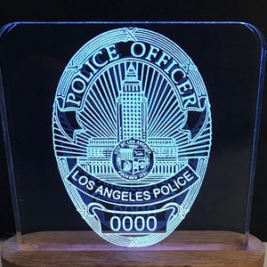 LAPD バッジ アクリル製ライト付きプレート。警察バッジ、パーソナライズされたロサンゼルス警察シールド ライト付きプレート
