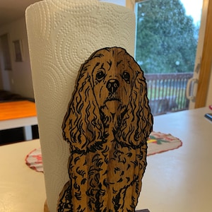 Suporte de toalha de papel cocker spaniel americano, toalha de papel de madeira ou suporte de papel higiênico gravado em carvalho maciço