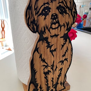 Suporte exclusivo para toalha de papel Shih Tzu: suporte de madeira feito à mão para amantes de cães gravado em carvalho maciço