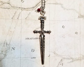 Collar de espada