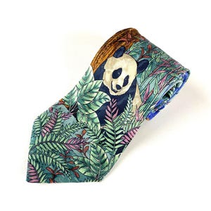 90s Vittorio Cotta Silk Tie Vintage Men&#39;s Panda Bear Bamboo Jungle Necktie Retro Made In Italy Cravate Multicolor Animal Nature Printed Tie