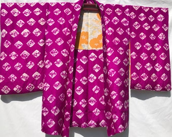 Japanese magenta SILK unisex extra long haori/jacket with white square tie-dyes throughout; pristine condition, unworn