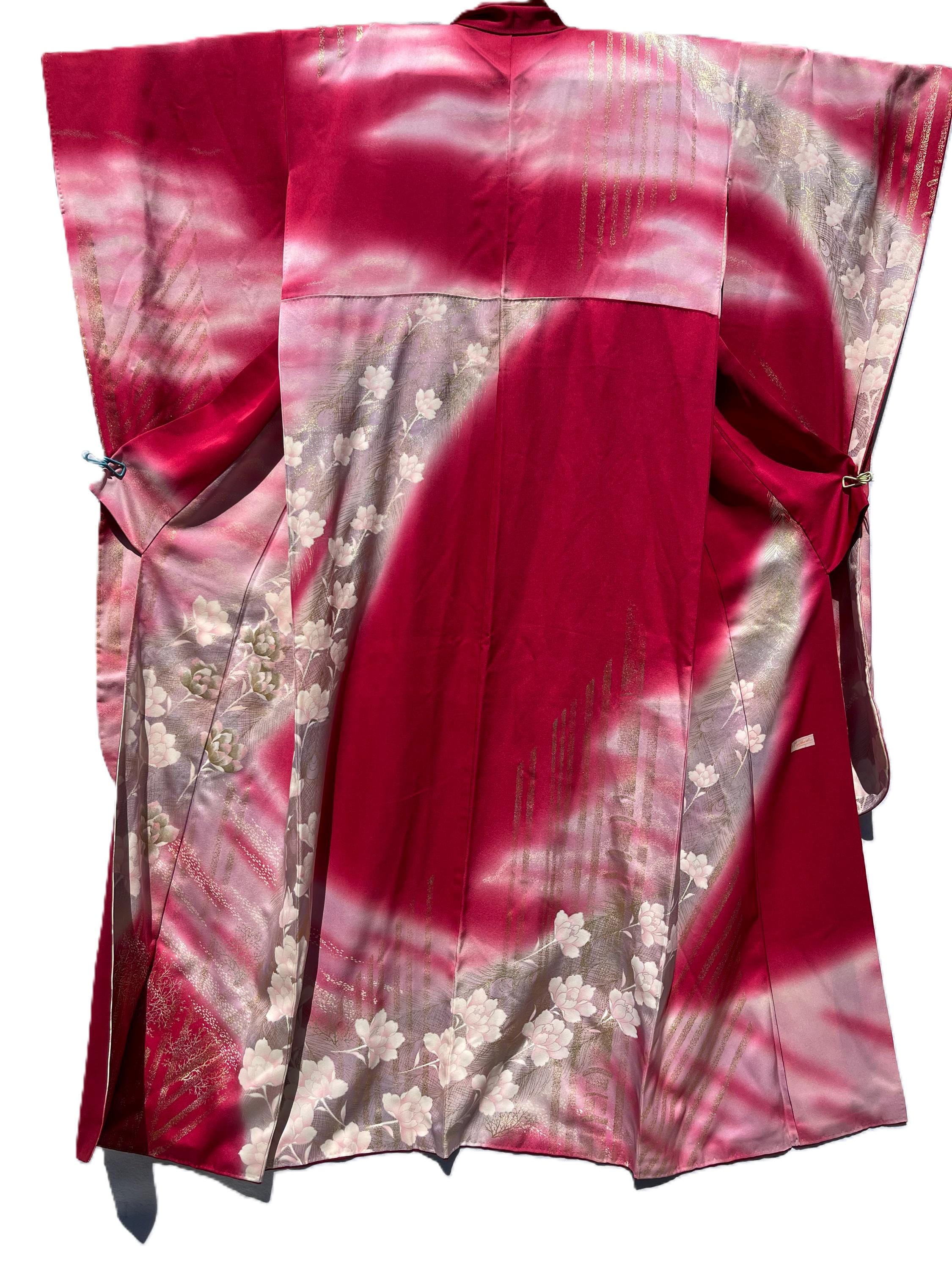 Japanese Hot Pink SILK Kimono, Lavender Swathes of Metallic