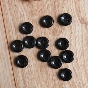 4 Gros Boutons Plastique Vintage Marron Nacré - Diamètre 31mm, Ovale, Années 1970, Occasion