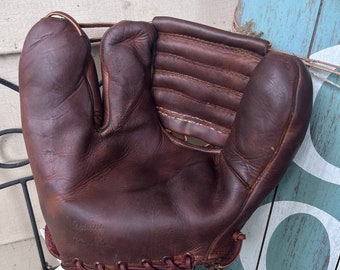 1950’s Nokona Three Fingers G57 (LHT) fielders mitt