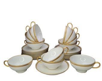 12 tasses à thé WM Guerin Limoges avec bordure en or blanc, bande large à 2 rayures