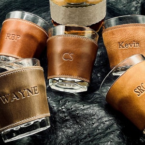 Personalized Bourbon Glasses. Leather Whiskey Glass. Bourbon Gifts for Men. Custom Whiskey Glasses. Fathers Day Gift for Whiskey Lovers