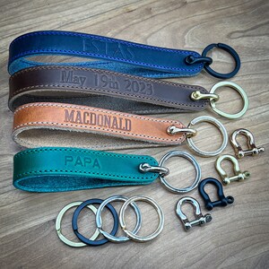 Premium Leather Keychain Handmade in Horween Leather. Personalized Keychain Wristlet for Women and Men. Luxury Leather Gift Key Chain