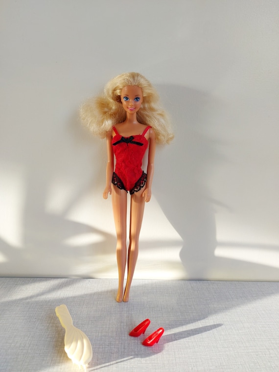 Vintage Barbie Red Lingerie Mattel 80s -  UK
