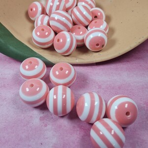 10 Large Acrylic Plastic Resin 20mm Round Chunky Gumball Beads Pink/White