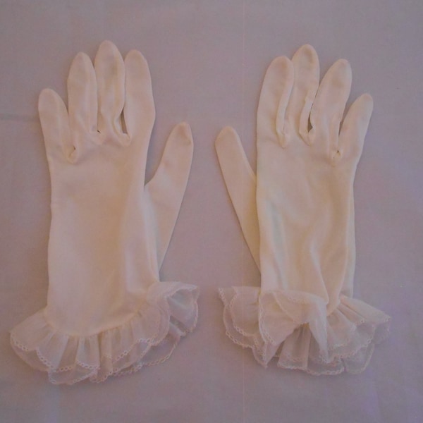 Vintage Ladies Gloves, White, Sheer W/Ruffles, Dress Gloves, Women, Wrist Length