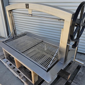 Santa Maria Grill, Stainless Steel with Arch