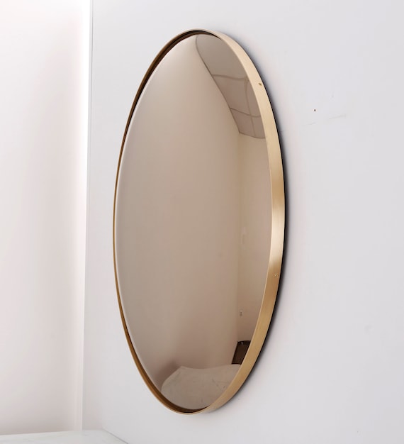 Riesiger runder konvexer Spiegel sagt Hexenspiegel - Ø 145cm