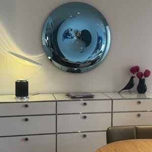 Espejo de pared convexo azul hecho a mano: decoración de la era espacial imagen 4