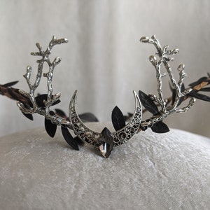 Black Moon Woodland Tiara with Branches Silver