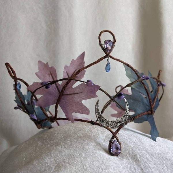 The Fall Reign Woodland Crown