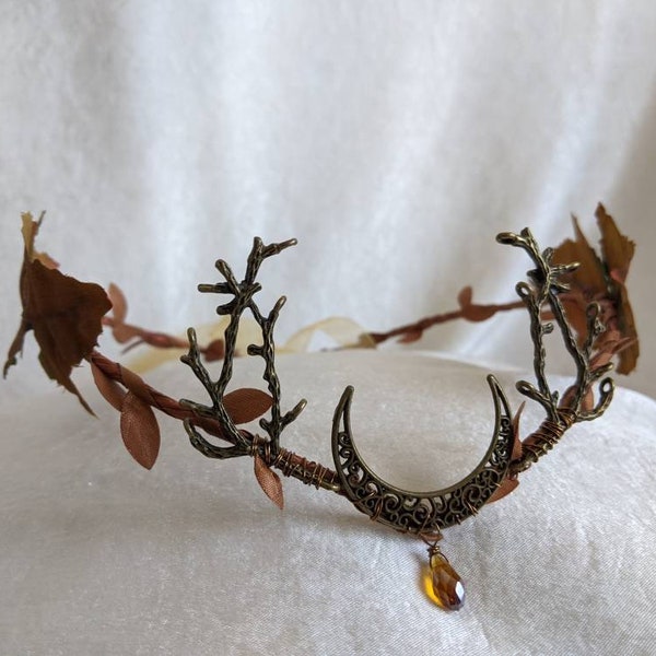 Brown Moon Woodland Tiara with Branches and Leaves