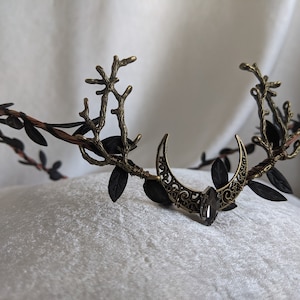 Black Moon Woodland Tiara with Branches image 4