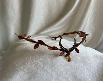 Brown Moon Woodland Tiara