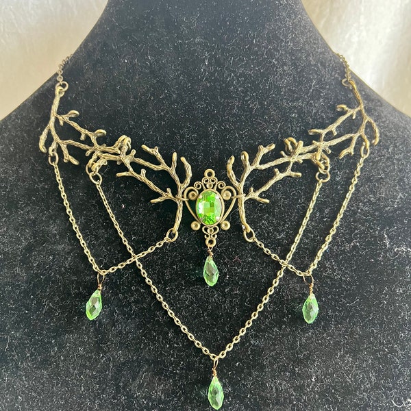 Collier pendants Reine de la forêt enchantée