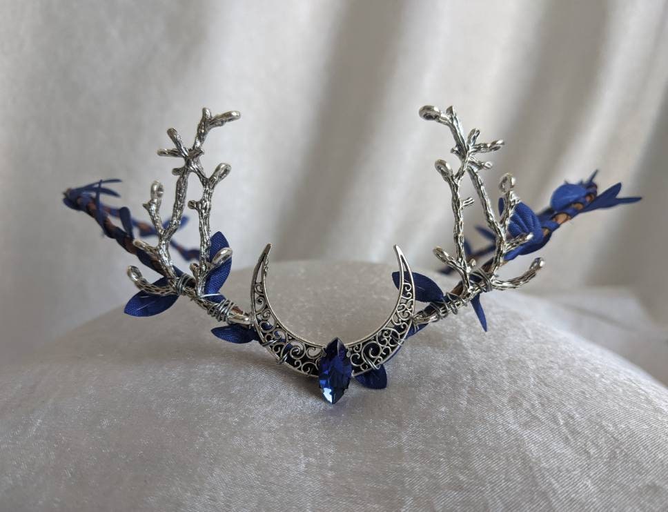 Tiara Blue Stones - Etsy display picture 2