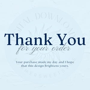 Peut inclure: Graphique de t&eacute;l&eacute;chargement num&eacute;rique bleu clair avec les mots "Thank You" en bleu marine et "for your order" en script gris clair. Le texte est entour&eacute; d'un cercle bleu clair avec un motif de soleil.