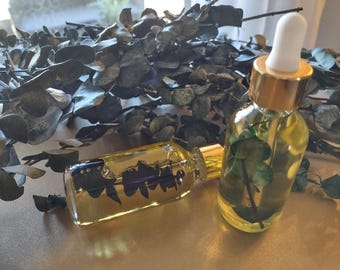 Eucalyptus Massage Oil with Jojoba, Avocado & Apricot Oils