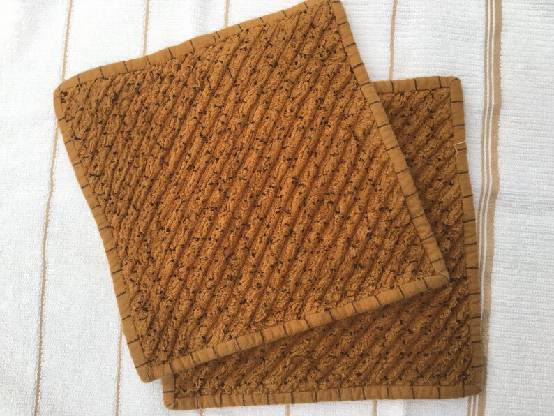 Chenille Potholder kit. Makes two 9x9 potholders. MODA Etsy