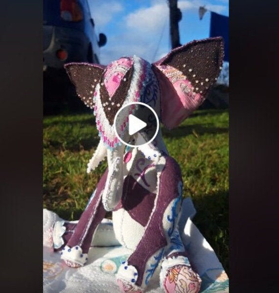 Eléphant en Tissu, Fabriqué à La Main