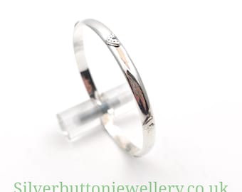 Sterling Silver Patterned Puffed Heart Motif Solid Round Bangle