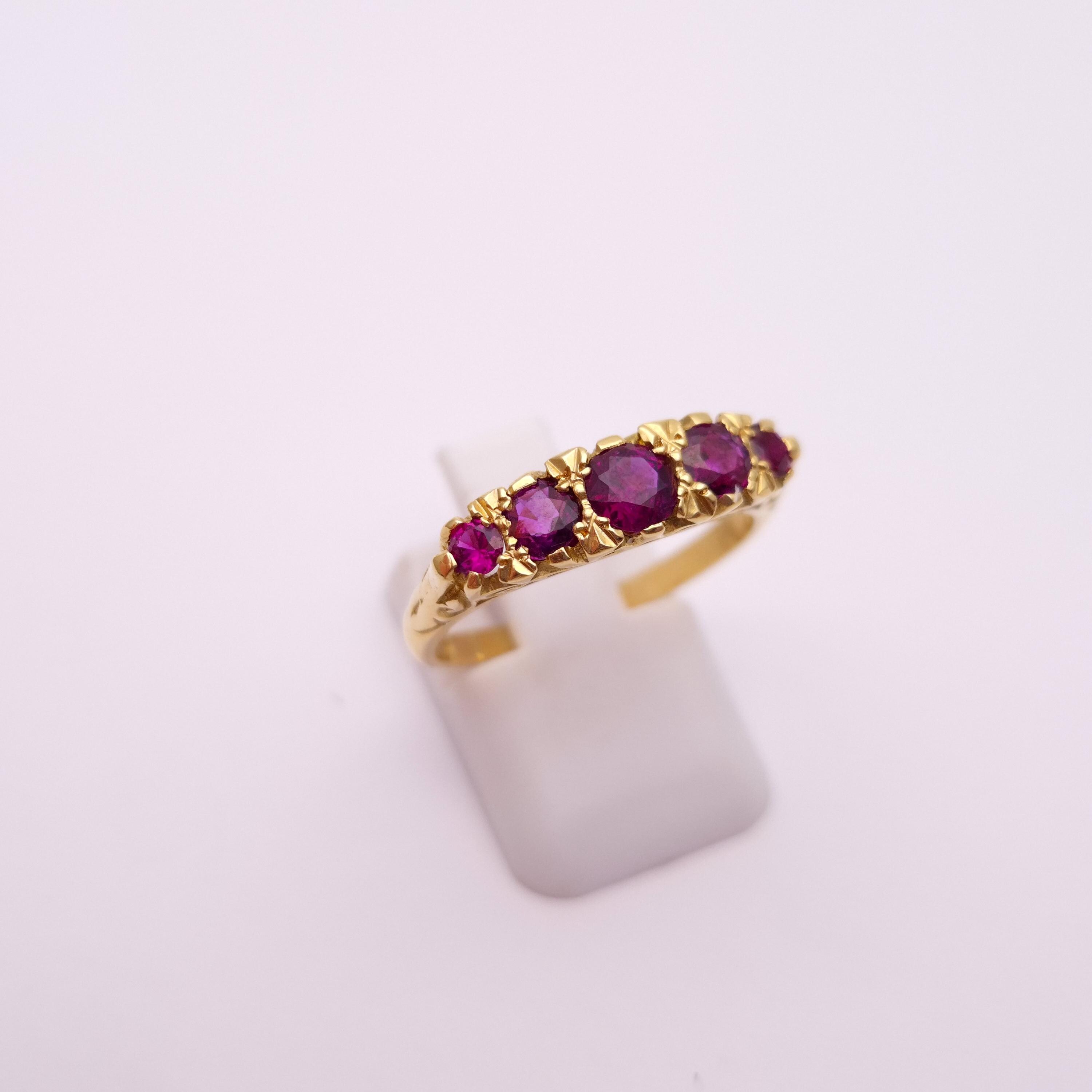 18ct Yellow Gold Vintage Ruby 5 Stone Row Ring - Etsy