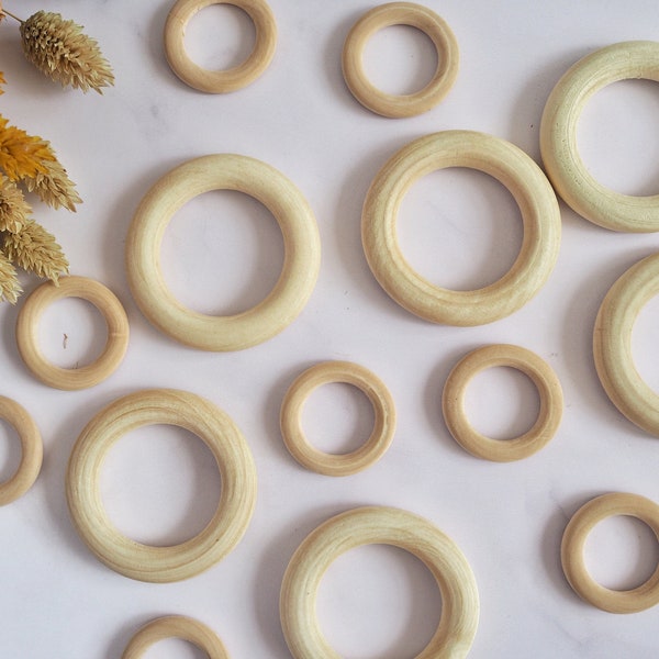 Wooden Rings for Macrame and Craft Projects - Available in 2 Sizes - Suitable for Plant Hangers, Decoration, Baby Teething, Key Chains