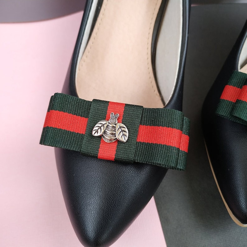 Clips Decorativos Para Zapatos LOVE SHOES | Broches Elegantes De Oro Negro Y Blanco