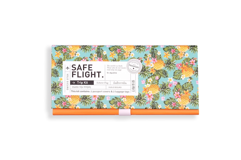 TRIP KIT Sweet Ananas Traveling wallet Traveling accessories Passport covers Luggage tags