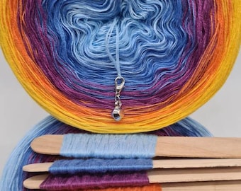 Gradient Yarn Cake, 50/50 cotton acrylic, "VESPA", crochet/knitting yarn, ombre yarn, shawl yarn, mandala gradient yarn