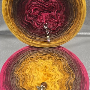 Gradient Yarn Cake, 50/50 cotton acrylic, &quot;CHILI&quot;, crochet/knitting yarn, ombre yarn, shawl yarn, mandala gradient yarn
