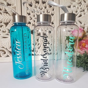 Garrafas de água personalizadas com nome em liquidação - garrafa de presente para madrinhas - garrafa de tritan reutilizável