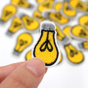 Mini Light Bulb Iron On Patch- Cute Yellow Applique Crafts Badge Patches HD198