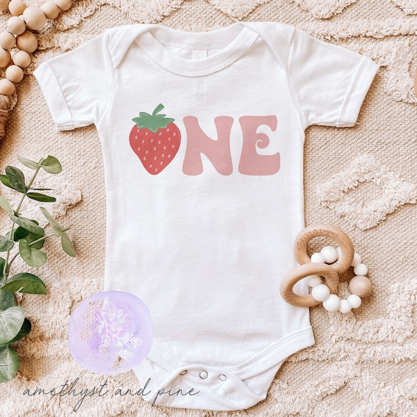 Strawberry First Birthday Shirt, Berry First Bday Theme, Minimalist 1st Birthday, One Berry Sweet Girl Bodysuit, Summer Fruit Party, Sweet 1