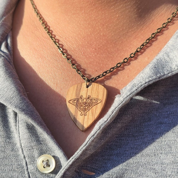 A Last of Us Moth Guitar pick Wood Engraved Necklace Inspired in Videogame Death Moth Goth Jewelry Ellie Tattoo Fantasy Last of Us 2 Pendant