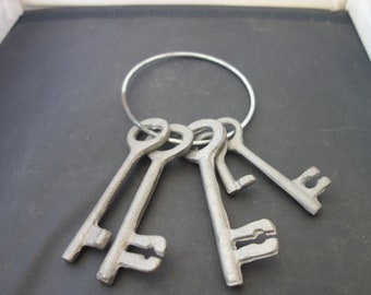 Vintage large set of Jailer's keys novelty key set art piece prop  very cool heavy metal set of 5