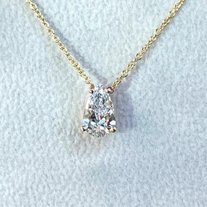 Teardrop Diamond Pendant Necklace, Dainty Diamond Necklace, Pear Shaped Diamond Necklace, 14k Yellow Gold Diamond Necklace, Teardrop Diamond