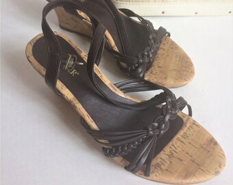 liz baker shoes website