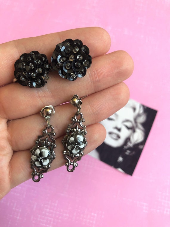 Beautiful Vintage Black Floral Earring Lot - image 1